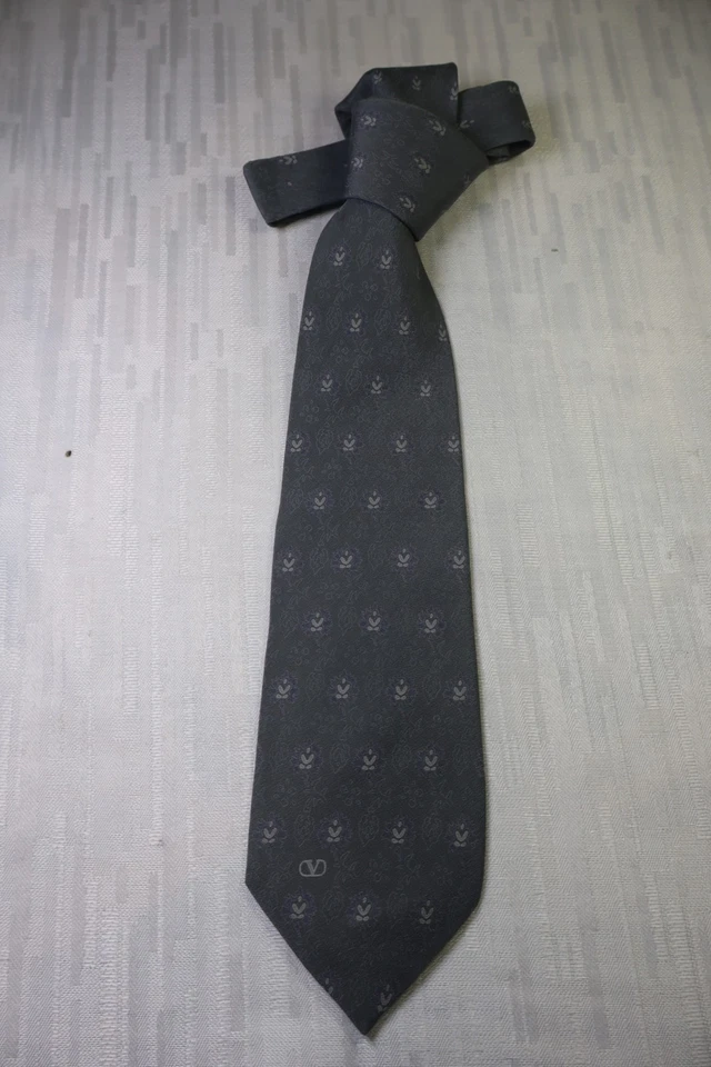 VALENTINO 100% SETA SILK TIE CRAVATTA NECKTIE MADE IN ITALY VINTAGE CLASSIC - Imagen 4 de 4