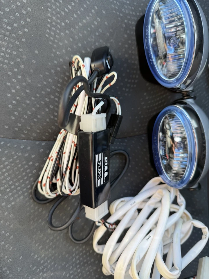 Sistema de lámpara halógena profesional PIAA Foto 3 de 4