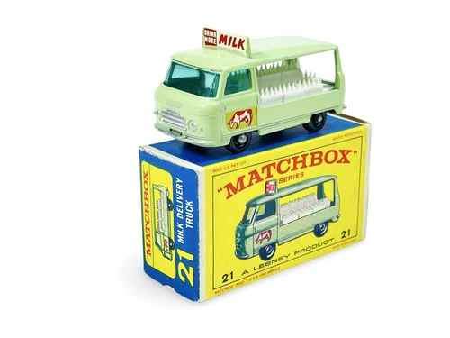 Matchbox Lesney No. 21 BPW Commer Milk Delivery Truck Float w/E4 Box
