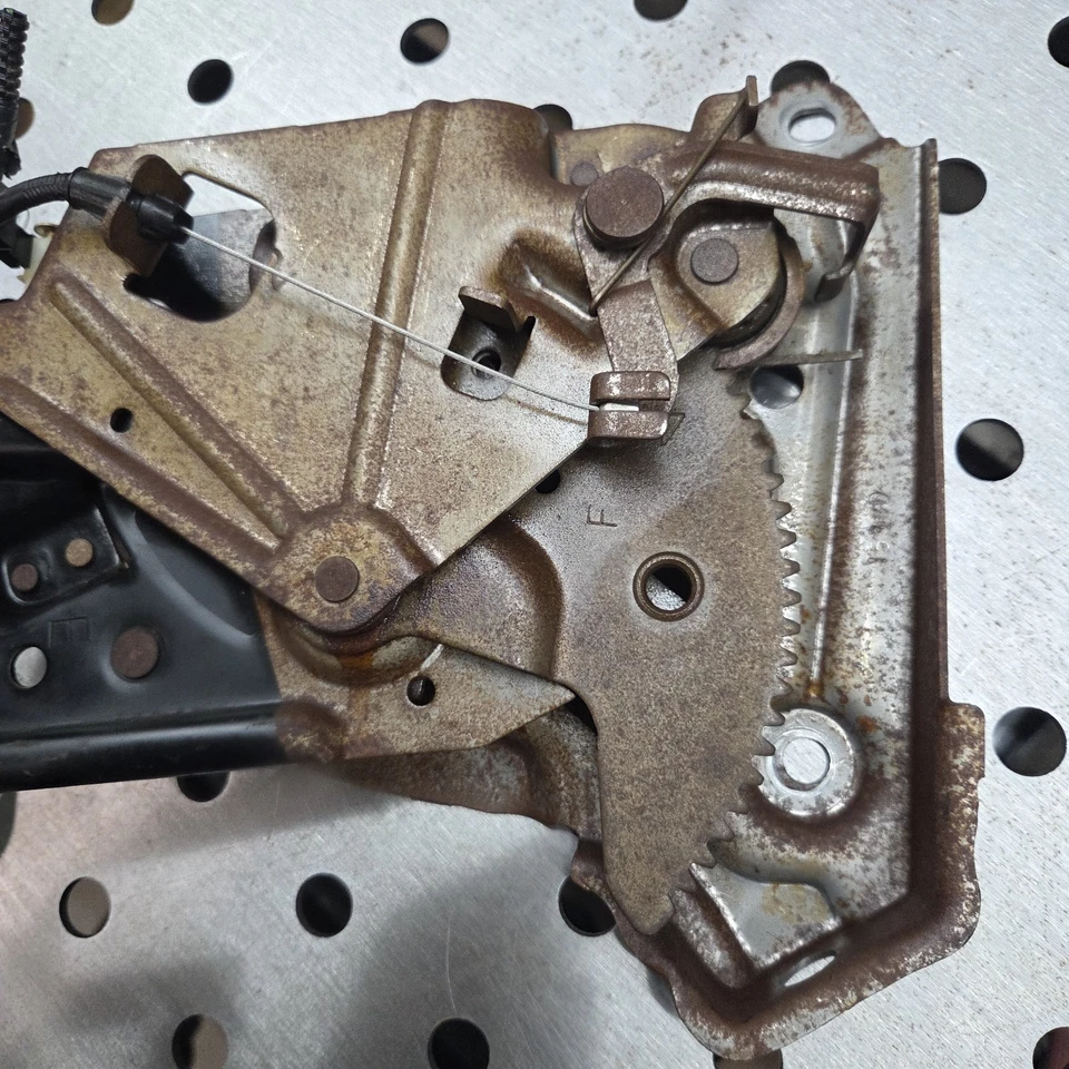 Conjunto de pedal de freno de estacionamiento de emergencia superduty Ford F250 F350 F550 1999-2004 Foto 4 de 4