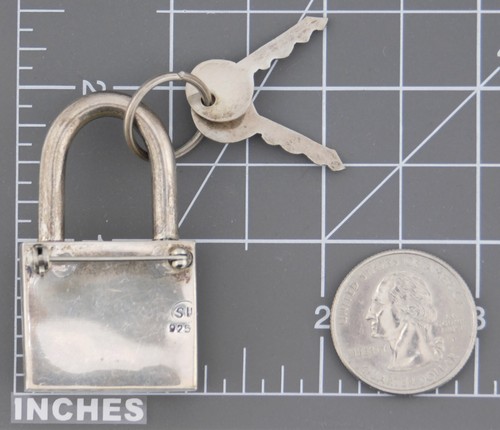 Broche prendedor con candado y llaves de plata de ley 925 firmado SU. - Imagen 8 de 8