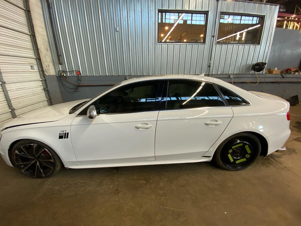 Used Differential Carrier Assembly fits: 2011 Audi S4 Rear Axle 4.2L w/o torque - Image 4 of 4
