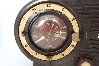 1950s Zenith Radio S-18535 Walnut Owl Eyes Parts or Repair 1950s Zenith Radio S-18535 Walnut Owl Eyes Parts or Repair