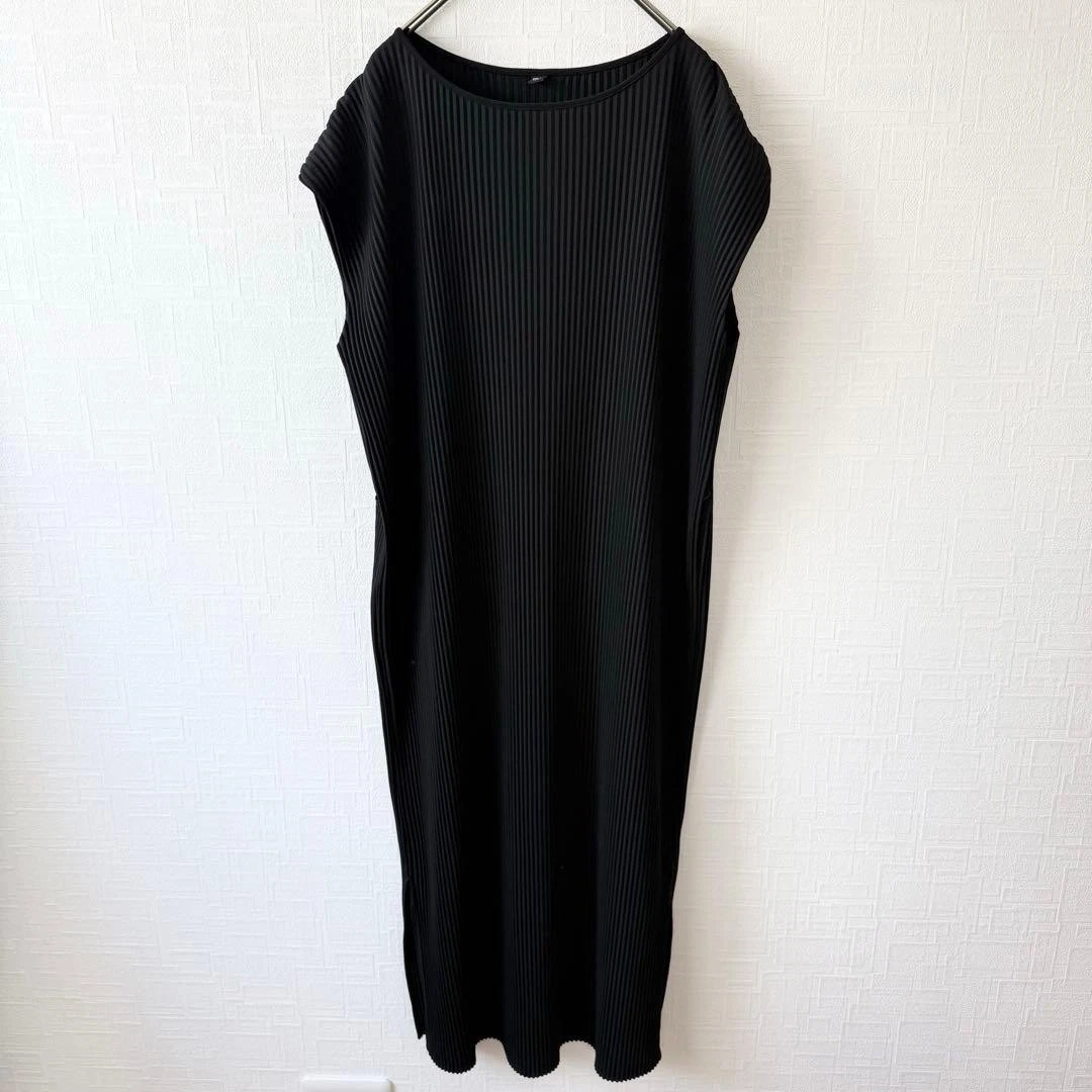 uniqlo black pleated dress Uniqlo | Dresses | Uniqlo Black Pleated Bustier Mini Dress