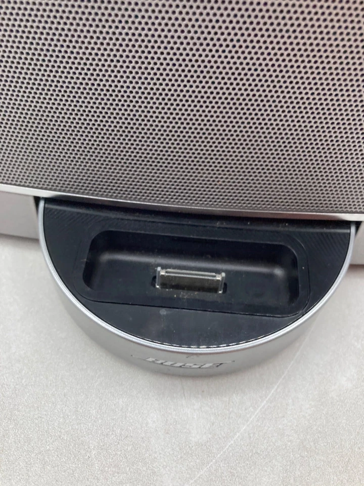 BOSE SOUND DOCK PORTABLE DIGITAL MUSIC SYSTEM N123 BITTE LESEN - Bild 3 von 4