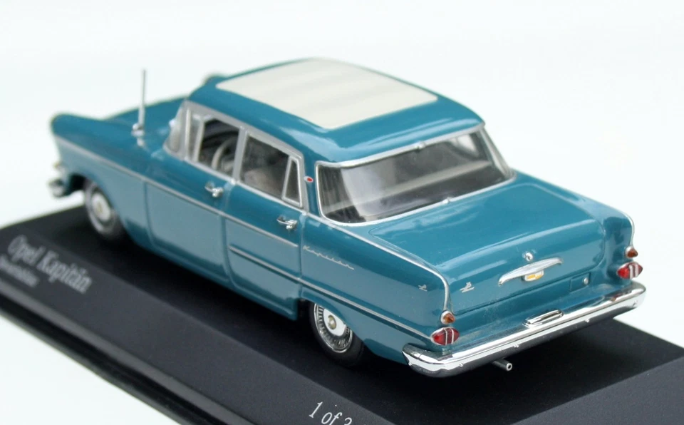 Opel Kapitän P 2,6 año 1959-1963, azul bávaro, modelo Minichamps EN M.1: 43, ob Foto 2 de 4
