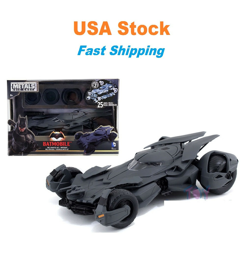 ジャダトイズ　バッドマンVSスーパーマン 2016 Batman vs Superman Batmobile Model Kit Jada 97359