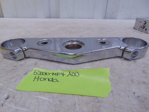 Honda 10-16 VT1300 Model Fork Top Bridge P/N 53300-MFY-A00 - Picture 7 of 8