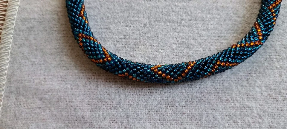 gehäkelte Perlenkette - Bild 2 von 3