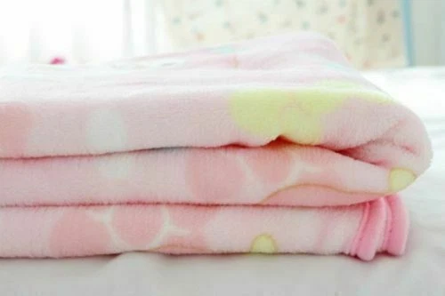 Cute Pink My Melody Soft Warm Flannel BlanketThrow Plush Rug Girl Bedding Gift - Image 2 of 4