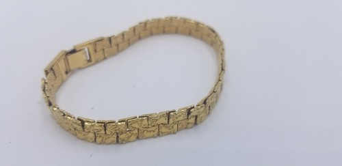 Gold Tone Box Clasp Womens Nugget Bracelet Costume Jewelry Ready To Wear - Picture 4 of 9