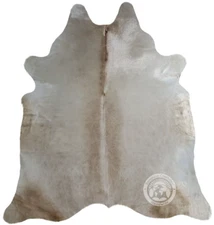 Real Cowhide Rug Champagne - Size 6 x 7-8’