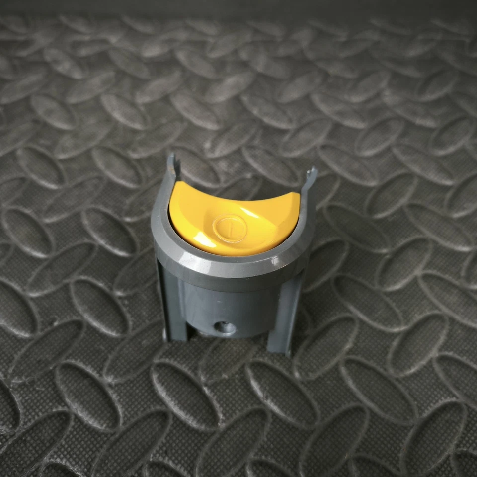 Dyson DC07 Switch Cover Clip Vacuum Cleaner Parts Used Genuine Yellow - Image 2 of 4