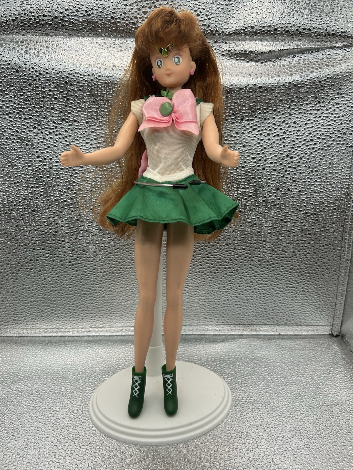 Picture 1 of 6