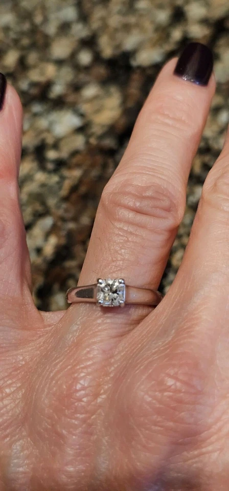 TIFFANY & CO. ANILLO PLATINO DIAMANTE LUCIDA Foto 4 de 4