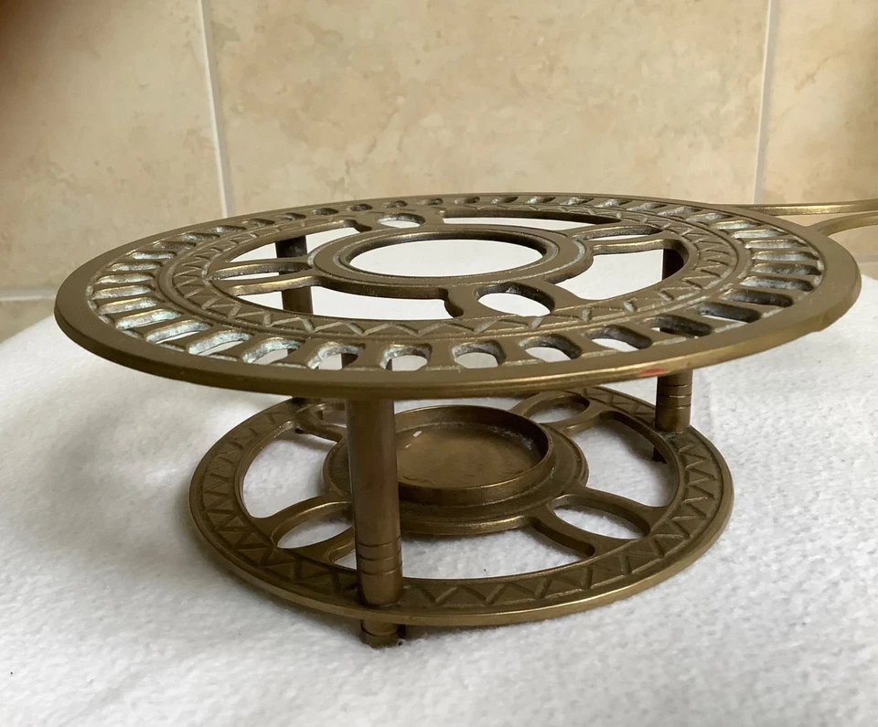 Schönes Vintage Messing Stövchen,Topf Untersetzer Messingguss - Bild 3 von 4