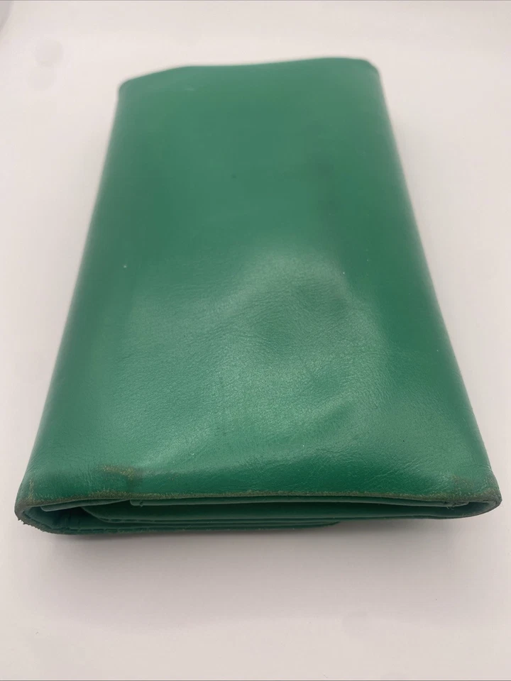 STATUS ANXIETY Audrey Wallet in Emerald, Zip For Coins. Cards, Leather some wear - image 4 of 4