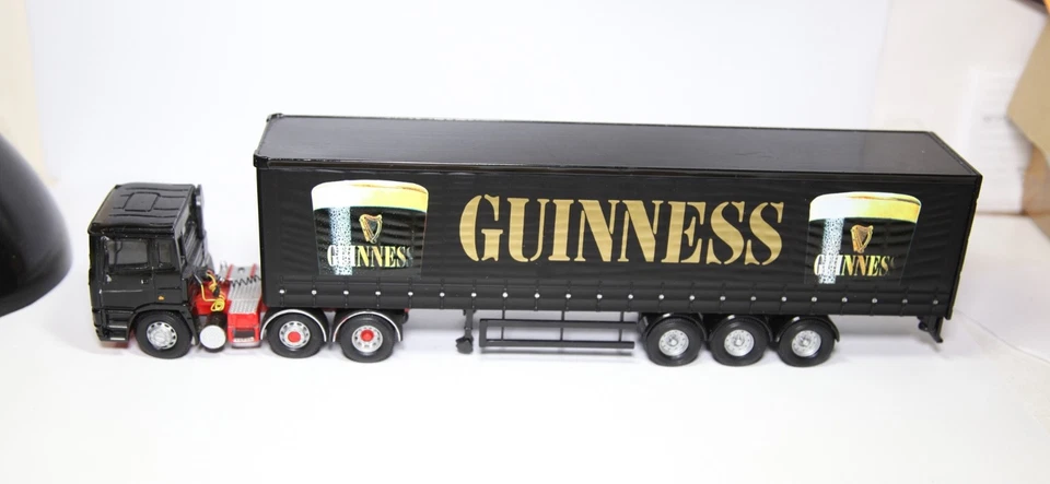 Corgi ERF EC Guinness Curtainside - 1:50 Scale - Image 2 of 4