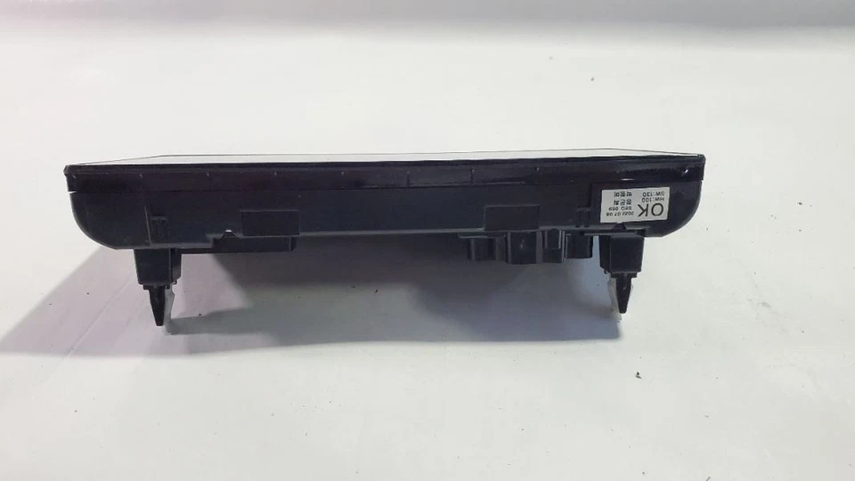 2022 2023 Hyundai Tucson OEM Speedometer SEL Hybrid Has Scratches 94013-P0000 - Image 3 of 4