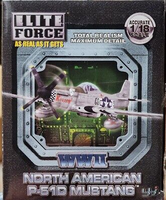 Elite Force 1/18 Scale WWII North American P-51D Mustang Old Elite Force 1/18 Scale WWII North American P-51D Mustang Old