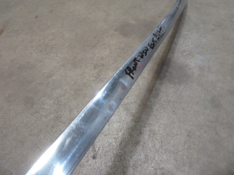 Ford Fairlane Galaxie 1959 2 puertas techo rígido exterior parabrisas moldura inferior Foto 3 de 4