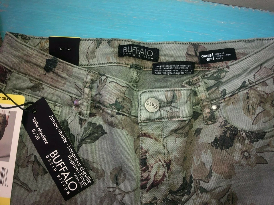 Pantalón Buffalo David Bitton Buffalo Estampado Floral (Verde) (1=$39) Foto 4 de 4