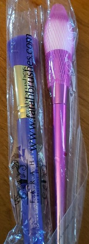 F.A.R.A.H. Brush Duo: Powder 50F (Hot Pink) & Large Angled Contour 30F (Purple) - Picture 2 of 8