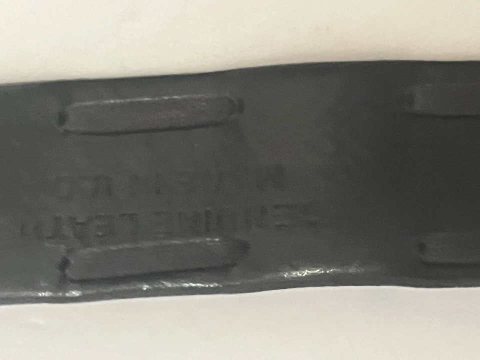 Cinturón CARLISLE Cuero Genuino con Hebilla Tono Plateado Hecho en Italia (Talla S) Foto 4 de 4