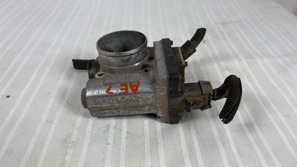 ISUZU RODEO 2000-04 CUERPO DEL ACELERADOR, OEM número de pieza OF2826: de un Rodeo 2001 Foto 4 de 4