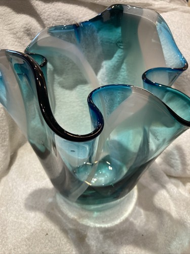 Royal Gallery Poland Teal Vase Handkerchief Ruffle Hand Blown Glass Lg Vase 12" - Picture 8 of 24