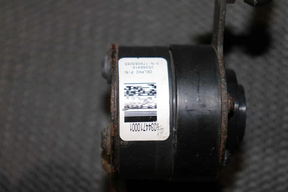 Sensor de nivel de suspensión trasera del lado del conductor Chevrolet Corvette C6 2005-2013 OEM Foto 4 de 4