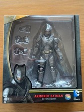 Medicom MAFEX No.023 Armored Batman Action Figure New Sealed