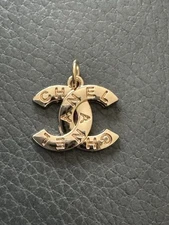 Chanel Zipper Pull Button Charm All Gold 19 mm