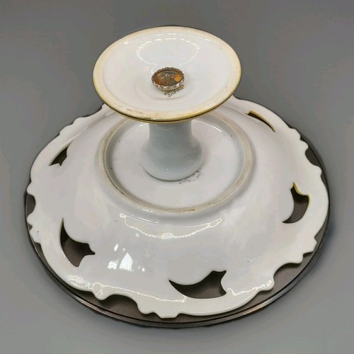 Lovely Vintage Crown Product Japan Pedestal Bowl Fruit Design - Picture 10 of 13