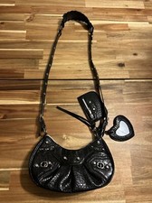 SHOULDER BAG IN BLACK FAUX LEATHER