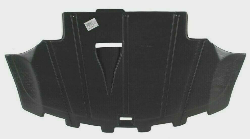 Cache sous moteur Audi 100 pour rouler sur routes de campagne en hiver
