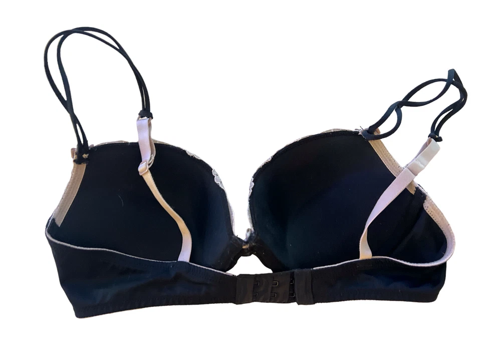 Apt. 9 Women’s Padded Push Up Bra Black W/Ivory Trim Underwire 34B GUC - Image 2 of 4