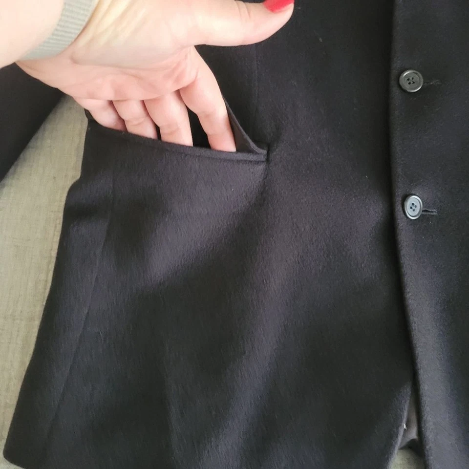 Neiman Marcus Black Cashmere Sport Coat - Image 3 of 4