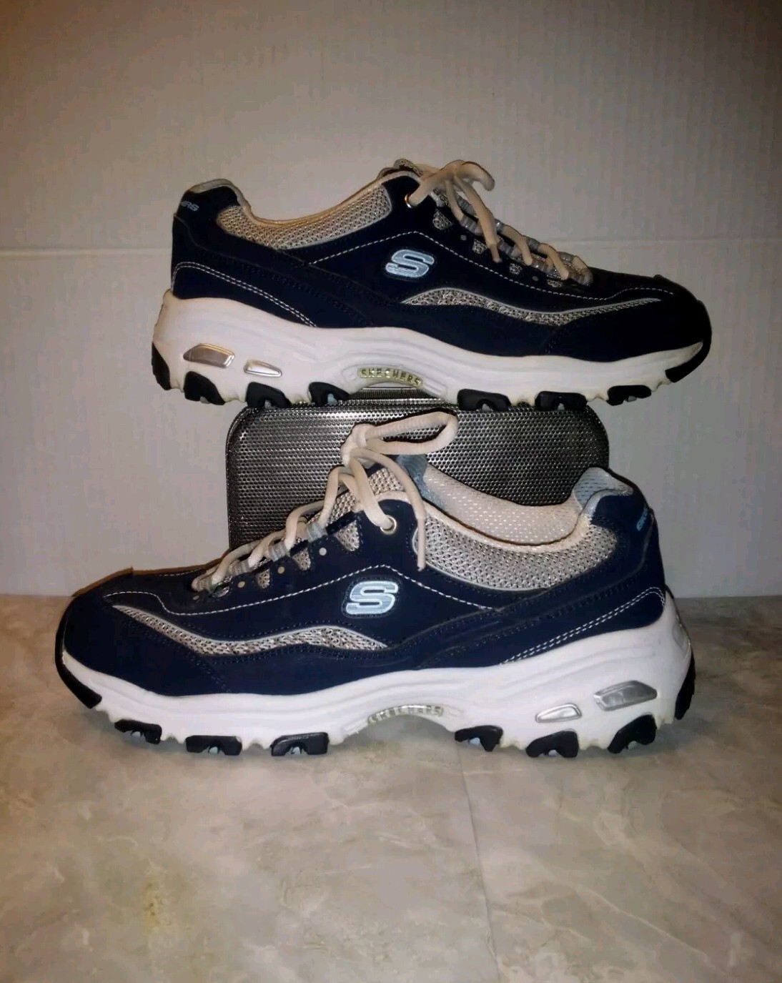 Skechers Sneakers Women's 8.5 Navy Blue D'Lites Life Saver Memory Foam #11617EW