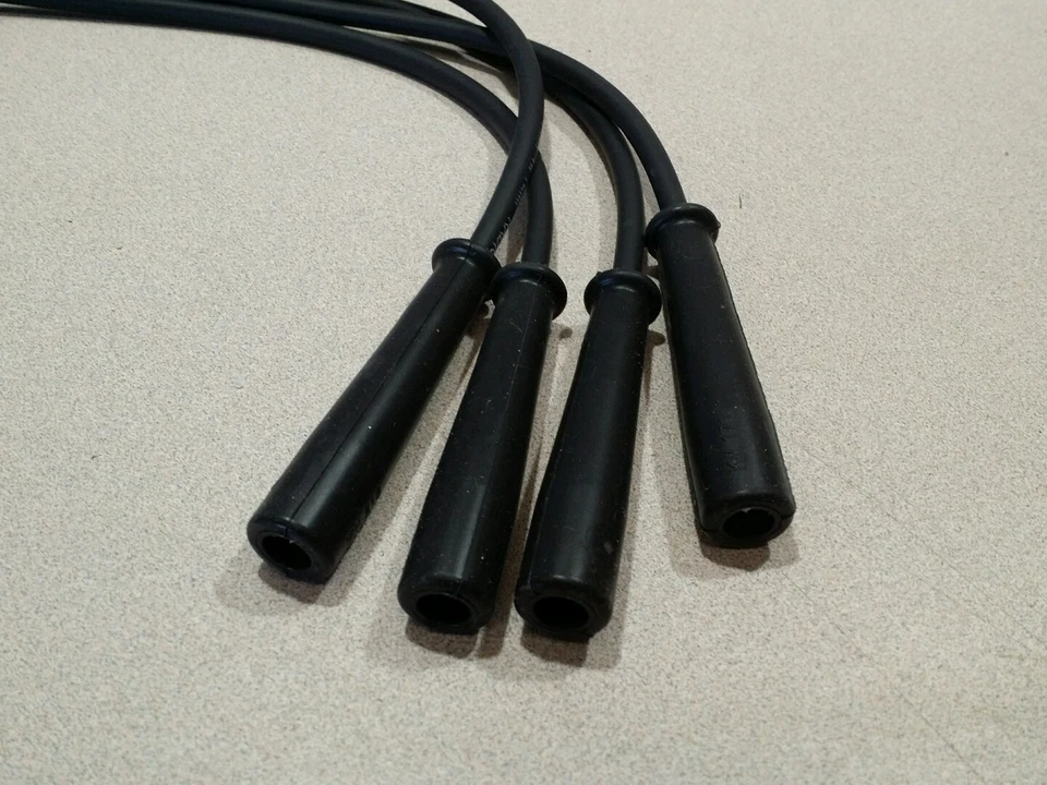 Juego de cables de bujías Federal Parts 4593, se adapta a vehículos enumerados en la tabla a continuación Foto 3 de 4