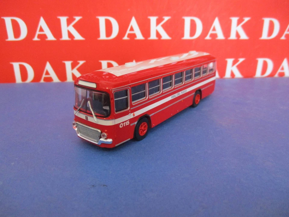 1/87 Modellino Autobus Pullman Fiat 306/3 Cansa Vigili del Fuoco by Brekina - Immagine 2 di 4