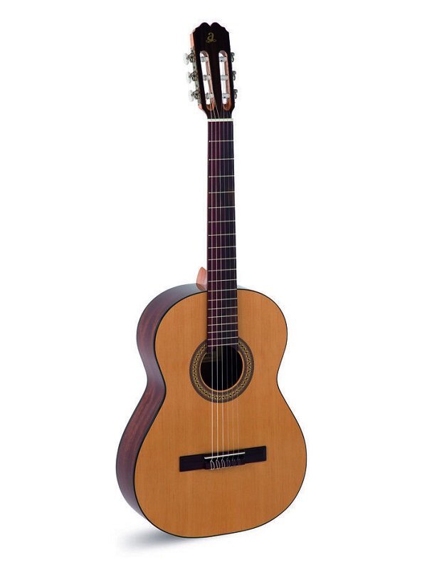Chitarra classica Admira JUANITA 4/4 spagnola