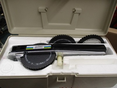 Dymo Tapewriter Label Maker Executive 3 with Case & 3 Wheels Vintage Very Nice