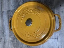 Staub Cast Iron 7 qt, Round, Dutch Oven, Turmeric ,mustard ,saffron color