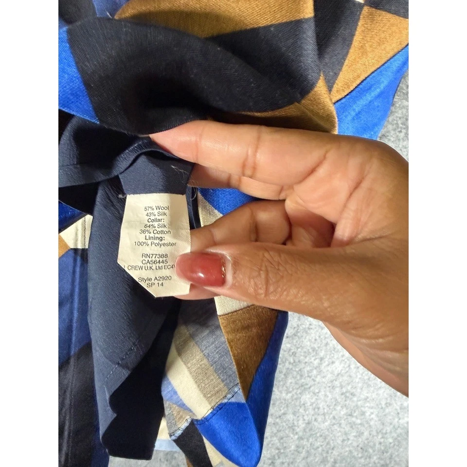 Camisa J Crew Collection Estampado Geométrico Manga Corta Abotonada Mujer 6 Artística Foto 3 de 4