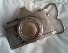 35mm CAMERA belt buckle by BERGAMOT - BRASS WORKS 1979 casual occupational
