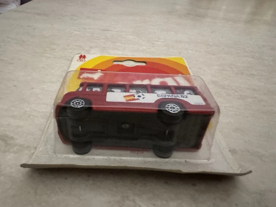 Pullman autobus Corgi Toys mondiali di calcio Spagna 1982 nuovo da collezione - Immagine 3 di 4