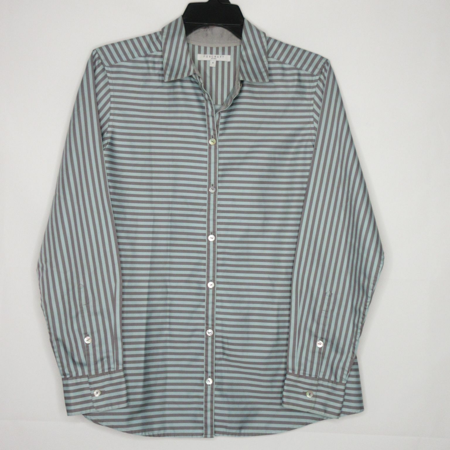 FOX CROFT size 8 women's NOIron Button Up Shirt Striped Gray Blue long