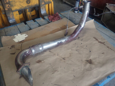Volvo D13 Mack MP8 Diesel Engine Air Transfer Tube Pipe 21146585