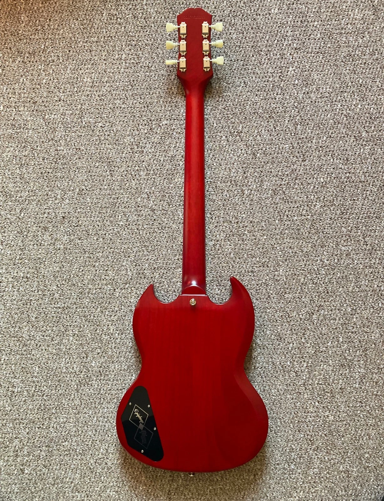 Picture 3 of 18